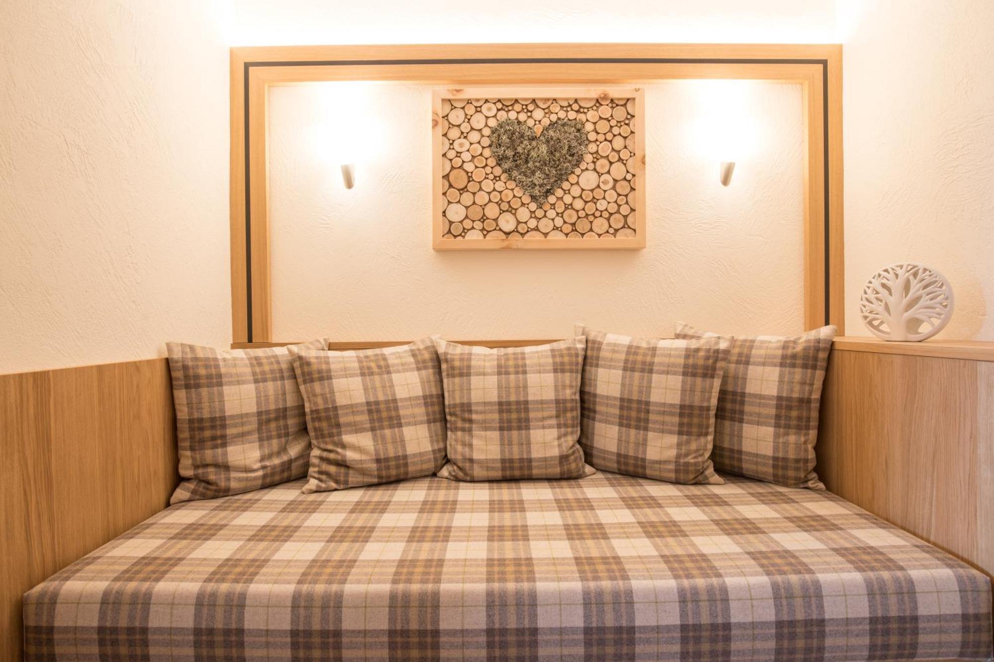 Hotel Garni Sonnenheim 费斯 外观 照片